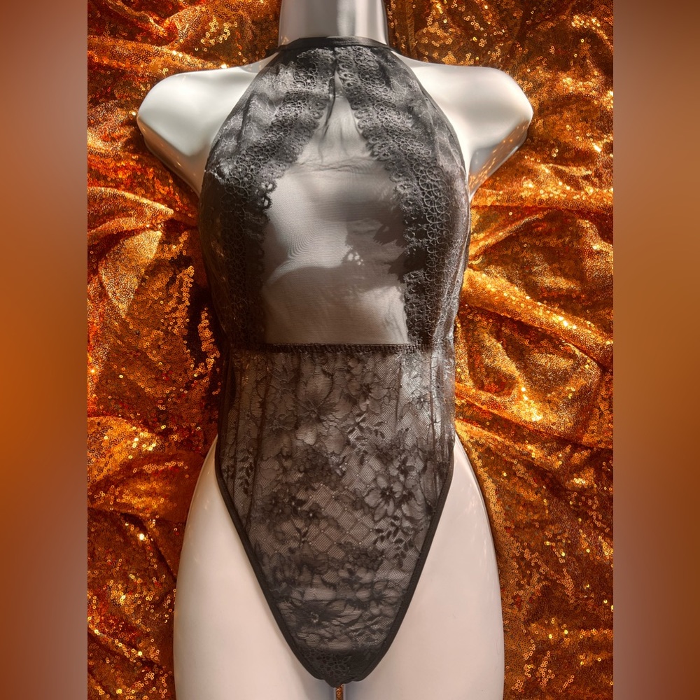 Victoria’s Secret Teddie size (M) Dark grey
